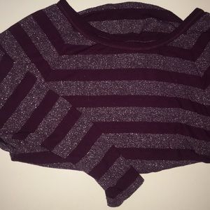 Three quarter sleeve American Eagle shirt